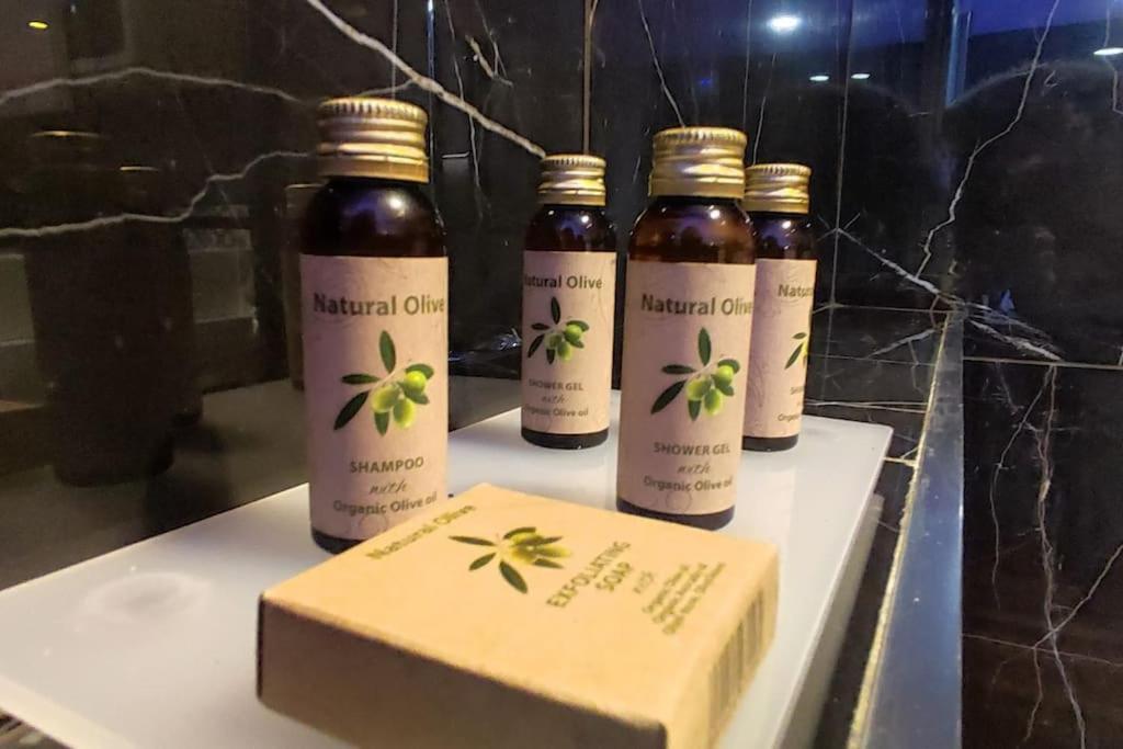 Studio Paisible Et Balneo Vezin-le-Coquet Ngoại thất bức ảnh